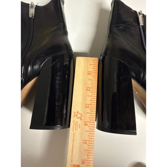 Vince Camuto Black Leather Block Heel Ankle Booties Pointed Toe Size 6.5 - Picture 10 of 10